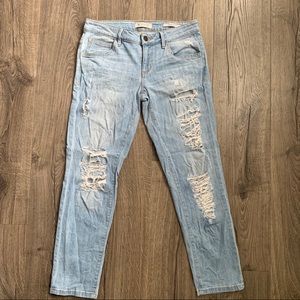 GUESS TOMBOY DESTROYED JEANS